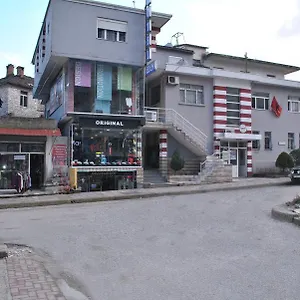 Szálloda Eden, Gjirokastra